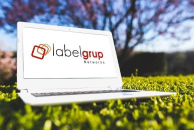 label-laptop-e1487607111907